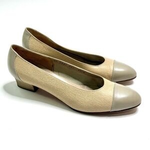 VTG Salvatore Ferragamo Short Stack Heels Pumps Luna Gold Toe Pebble Sue 9.5B‎